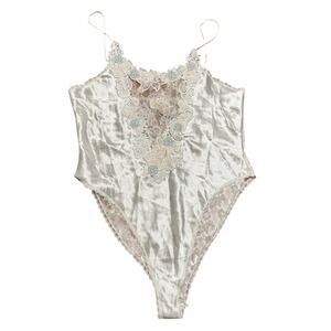 Vintage Victoria’s Secret Gold Label Lace Bodysuit | Bridal Angel Size Medium